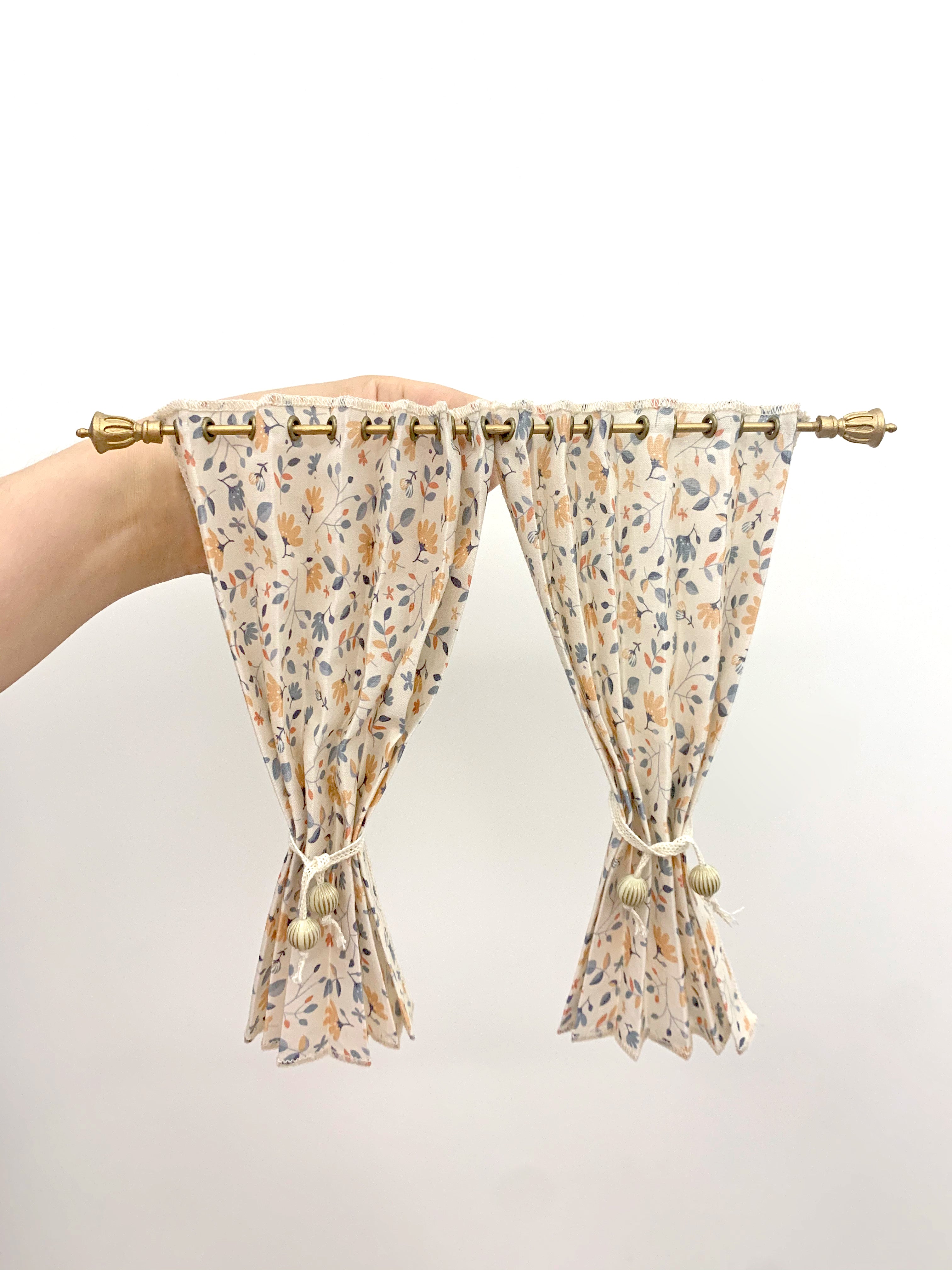 Window curtains 1/6 Scale dollhouse drape color - off white