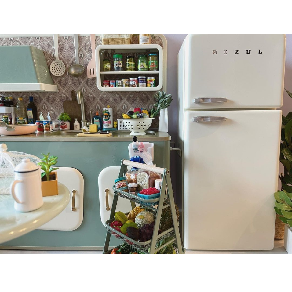 Refrigerator Dollhouse - Off White 1/6 Scale Dollhouse Miniature